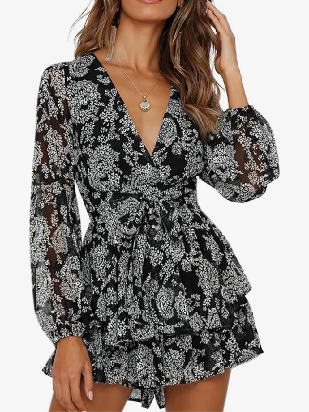 AIMCOO Black White Floral Deep V Neck Ruffle Romper L